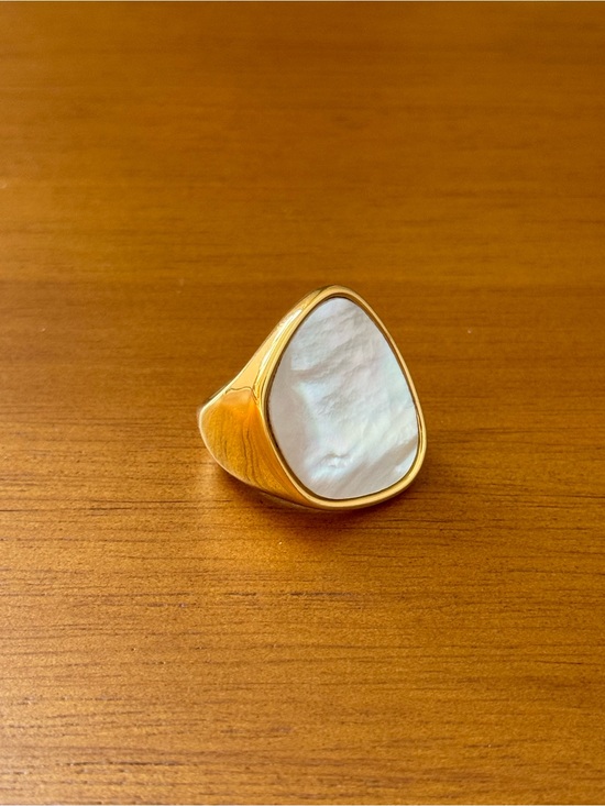 Jewelry - Gold Mother-of-Pearl Shield Ring - Women Jewelry